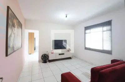 Casa com 2 quartos para alugar na Rua Ribeirão das Laranjeiras, Jardim Peri, São Paulo