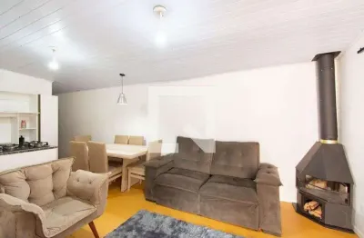 Casa com 2 quartos para alugar na Rua Madrid, Niterói, Canoas