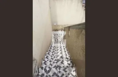 Casa com 1 quarto para alugar na Rua Barão De São Felix, Da Luz, Nova Iguaçu