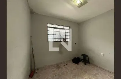 Casa com 2 quartos para alugar na Rua João Daudt Filho, Vila Nina, São Paulo