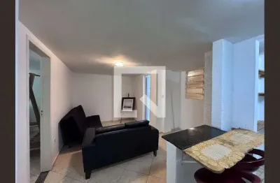 Casa com 2 quartos para alugar na Estrada do Pontal, Recreio dos Bandeirantes, Rio de Janeiro