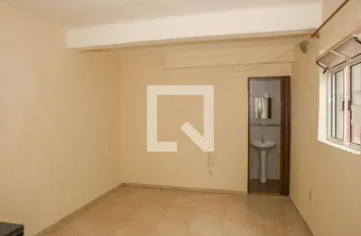 Casa com 1 quarto para alugar na Rua Aurélia, Vila Romana, São Paulo