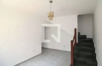 Casa com 3 quartos para alugar na Rua Capitão Sérvio Rodrigues Caldas, Água Fria, São Paulo