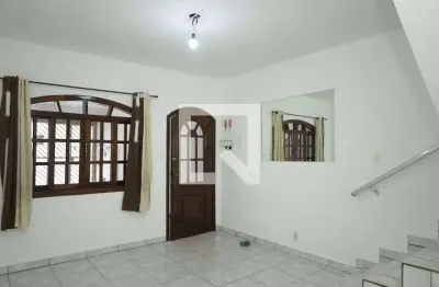 Casa com 4 quartos para alugar na Rua Branquilho, Vila Jacuí, São Paulo