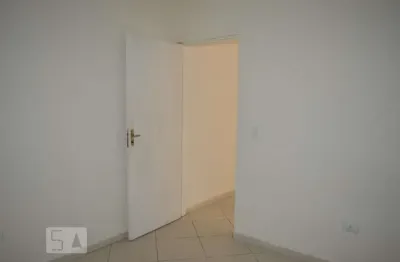 Casa com 1 quarto para alugar na Rua Capigaí, Vila Mazzei, São Paulo