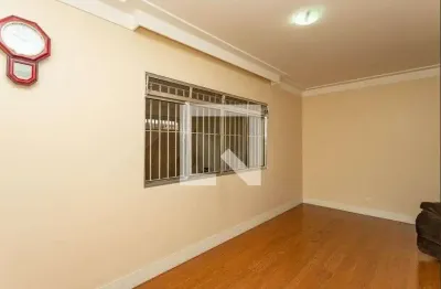 Casa com 4 quartos para alugar na Rua Moacyr Goulart Cunha Caldas, Conceição, Diadema