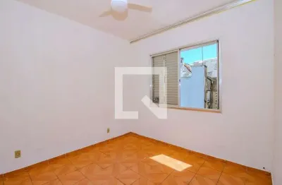 Kitnet / stúdio para aluguel - floresta, 1 quarto,  33 m² - porto alegre