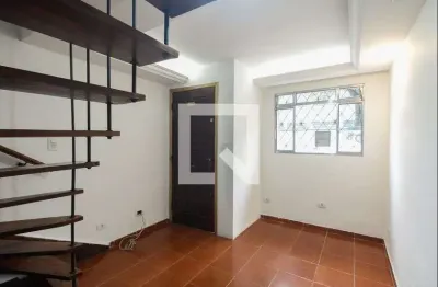 Casa com 2 quartos para alugar na Rua Francisco Machado de Campos, Tatuapé, São Paulo