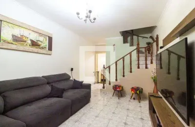 Casa com 3 quartos para alugar na Rua Morubixaba, Cidade Líder, São Paulo