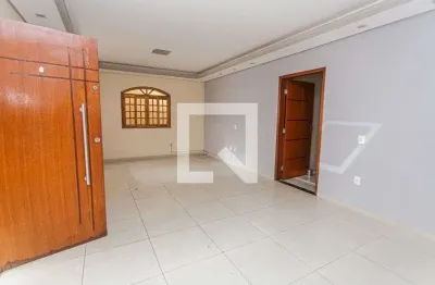 Casa para aluguel - sagrada família, 2 quartos,  240 m² - belo horizonte