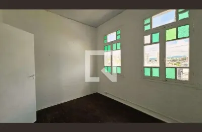 Casa com 2 quartos para alugar na Rua Senador Fonseca, Centro, Jundiaí