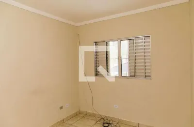 Casa com 1 quarto para alugar na Rua Santo Antônio de Pádua, Vila Nogueira, Diadema