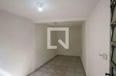 Casa para alugar na rua alva, vila formosa, são paulo por r$ 900