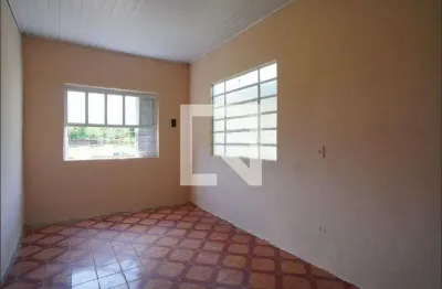 Casa com 3 quartos para alugar na Rua Vieira da Cunha, Sarandi, Porto Alegre