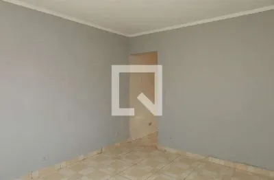 Casa com 1 quarto para alugar na Rua Andiratuba, Itaquera, São Paulo
