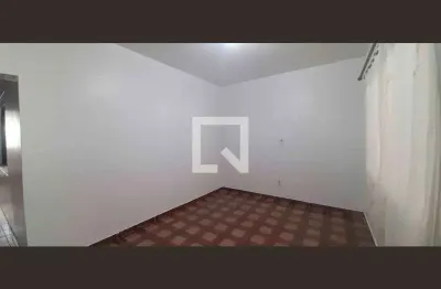 Casa com 1 quarto para alugar na Avenida Flora, Jaguaribe, Osasco