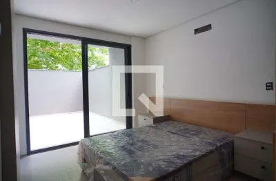 Kitnet / stúdio para alugar na rua irmão josé otão, bom fim, porto alegre por r$ 3.885