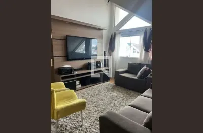 Casa com 3 quartos para alugar na Rua Jovino Cavalheiro dos Santos, Atuba, Curitiba