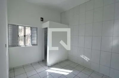 Casa com 1 quarto para alugar na Rua Augusto Viana de Castelo, Vila Roque, São Paulo