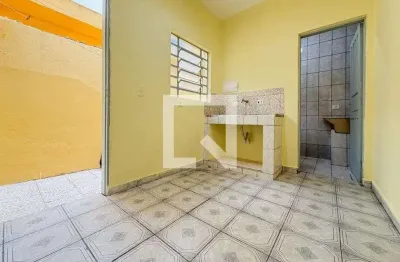 Casa com 1 quarto para alugar na Rua Brás de Pina, Ipiranga, São Paulo