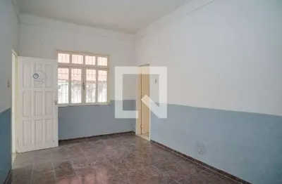 Casa com 2 quartos para alugar na Rua Doutor Waldir Cabral, Santa Rosa, Niterói