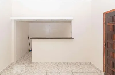 Casa com 4 quartos para alugar na Rua Manoel Dutra, Bela Vista, São Paulo