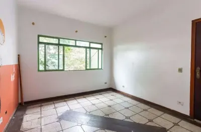 Casa com 3 quartos para alugar na Rua Júlio Nunes de Rego, Jardim Roberto, Osasco