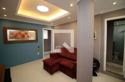 Casa com 3 quartos para alugar na Rua Professor Oscar Clark, Irajá, Rio de Janeiro