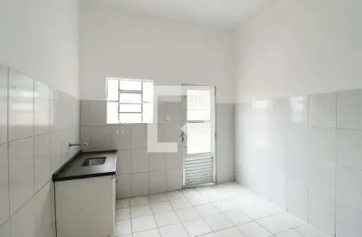 Casa com 1 quarto para alugar na Rua Augusto Viana de Castelo, Vila Roque, São Paulo
