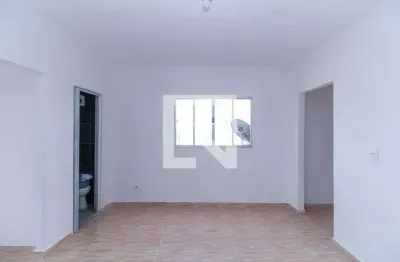 Casa com 1 quarto para alugar na Rua dos Financeiros, Sapopemba, São Paulo