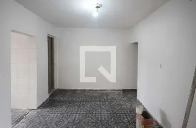 Casa com 2 quartos para alugar na Rua dos Financeiros, Sapopemba, São Paulo