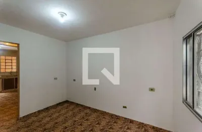 Casa com 2 quartos para alugar na Travessa Eurico Barboza, Vila Zat, São Paulo