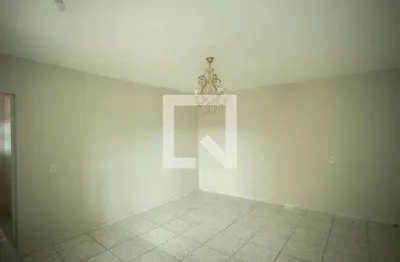 Casa com 1 quarto para alugar na Rua Núcleo Bandeirante, Pirituba, São Paulo