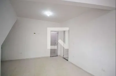 Casa com 1 quarto para alugar na Avenida Nova Cantareira, Tucuruvi, São Paulo