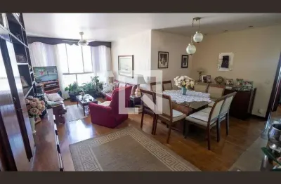 Apartamento com 3 quartos para alugar na Rua Visconde de Morais, Ingá, Niterói