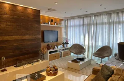 Apartamento para Aluguel - Higienópolis, 3 Quartos,  160 m² - São Paulo