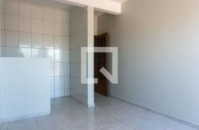 Casa com 2 quartos para alugar na Qr 502 Conjunto 15 Lote, Samambaia Sul (Samambaia), Brasília
