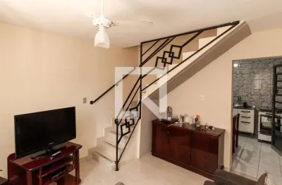 Casa com 2 quartos para alugar na Avenida Gustavo Adolfo, Vila Gustavo, São Paulo