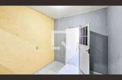 Casa com 1 quarto para alugar na Rua Américo da Silva, Jardim Roberto, Osasco