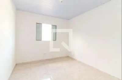 Casa com 1 quarto para alugar na Rua Chacuru, Vila Curuçá, São Paulo