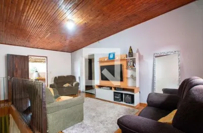 Casa para Aluguel - Vila Augusta, 2 Quartos,  200 m² - Guarulhos