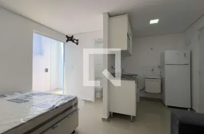 Kitnet / Stúdio para Aluguel - Jardim Cocaia, 1 Quarto,  18 m² - Guarulhos