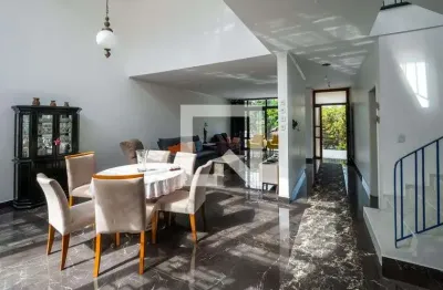 Casa para aluguel - santa tereza , 3 quartos,  380 m² - porto alegre
