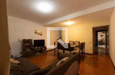 Casa com 3 quartos para alugar na Rua Raymundo Frutuoso da Silva, Vila São Jorge, Sorocaba