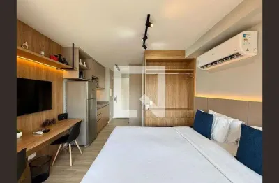 Kitnet / Stúdio para alugar na Avenida Padre Antônio José dos Santos, Brooklin, São Paulo por R$ 3.290