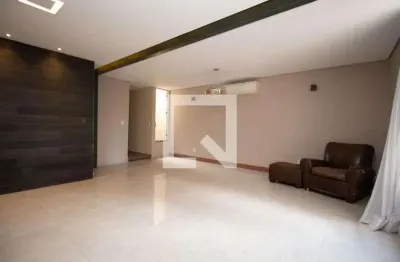 Casa com 4 quartos para alugar na Sria Ii Qe 30 Conjunto B 36, Asa Sul, Brasília