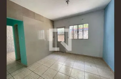 Casa com 2 quartos para alugar na R. Luanda 226 - Jardim Lina Cotia - Sp 06716-659 Brasil, Jardim Lina, Cotia