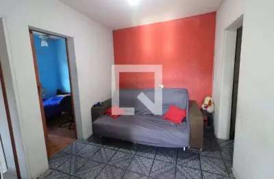 Casa com 3 quartos para alugar na Rua Patrocínio André da Silva, Veloso, Osasco