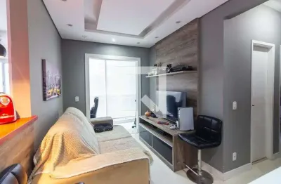 Apartamento com 2 quartos para alugar na Avenida José Lopes Lázaro, Centro, Osasco