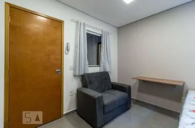 Casa com 1 quarto para alugar na Rua Nova dos Portugueses, Santana, São Paulo